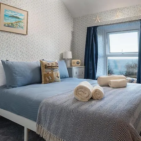 Fantastic Sea Views At Century'S Old Alma'S Cottage - Sleeps Up To 8 Guests Penmaenmawr Exterior photo