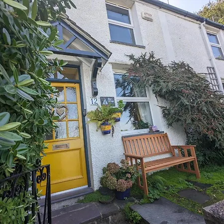 Fantastic Sea Views At Century'S Old Alma'S Cottage - Sleeps Up To 8 Guests Penmaenmawr Exterior photo