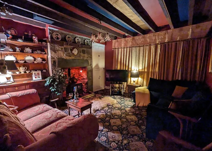 Fantastic Sea Views At Century\'S Old Alma\'S Cottage - Sleeps Up To 8 Guests