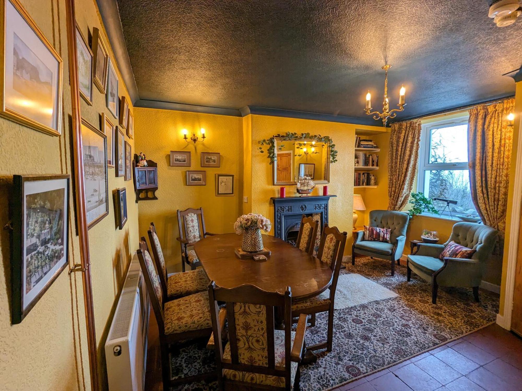Holiday home Fantastic Sea Views At Century's Old Alma's - Sleeps Up To 8 Guests