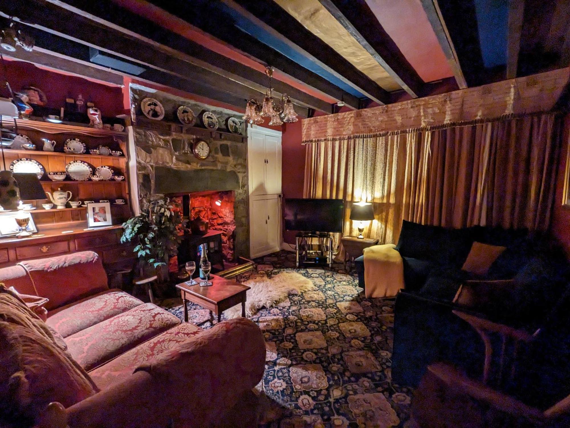 Holiday home Fantastic Sea Views At Century's Old Alma's - Sleeps Up To 8 Guests *